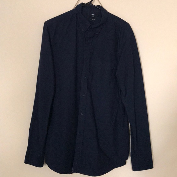 Uniqlo Other - Uniqlo button up shirt